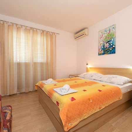 Apartments Maja Tučepi Exteriör bild