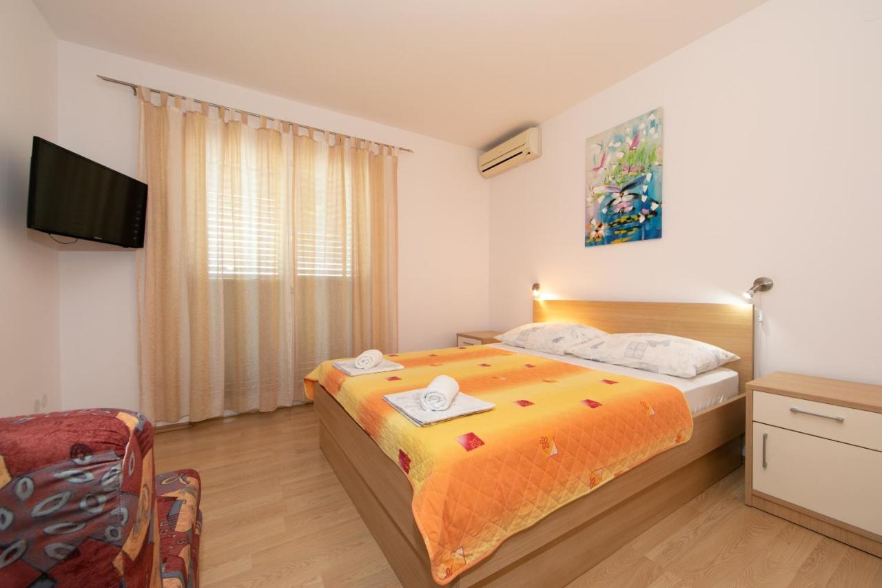 Apartments Maja Tučepi Exteriör bild