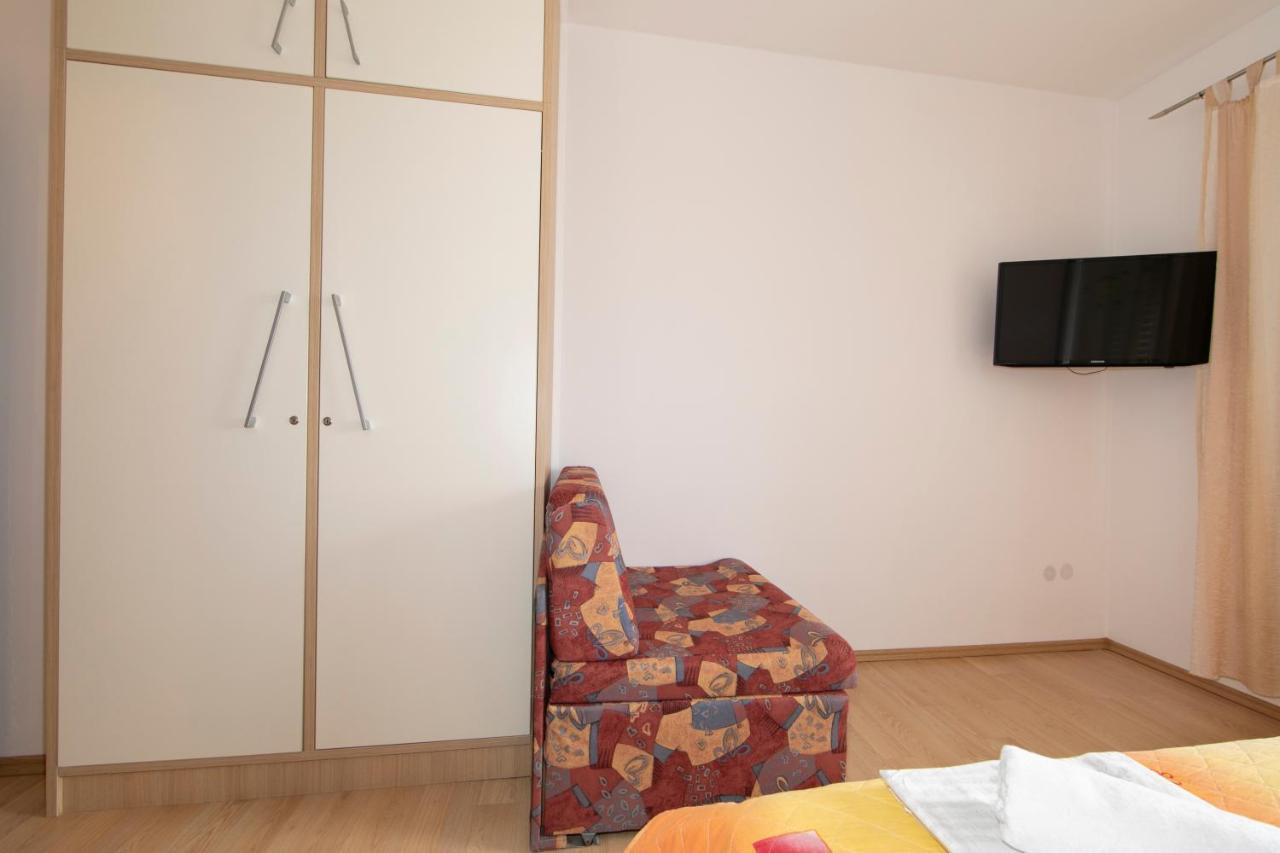Apartments Maja Tučepi Exteriör bild