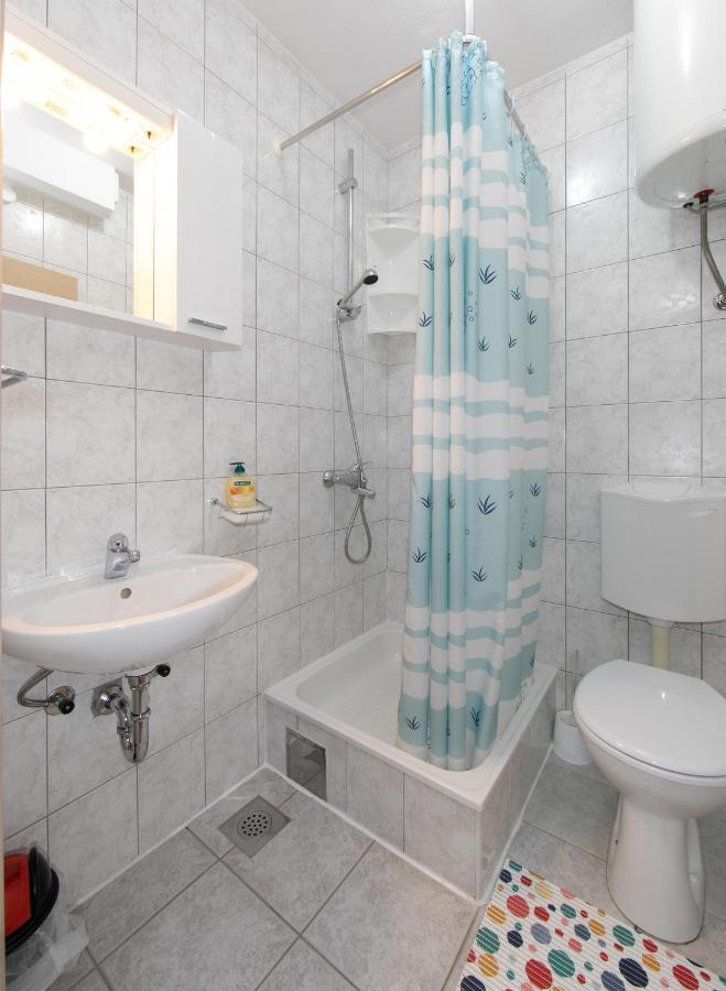 Apartments Maja Tučepi Exteriör bild